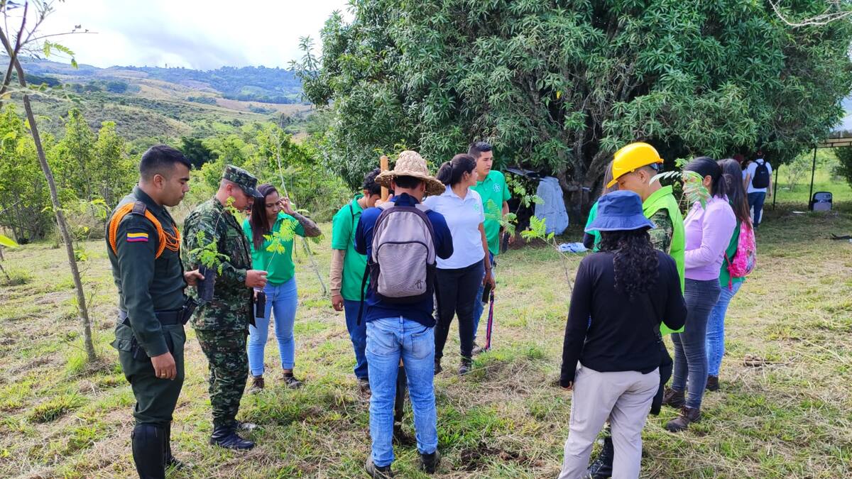 Autoridad policial en el Huila, le apuesta a la conservación del medio ambiente