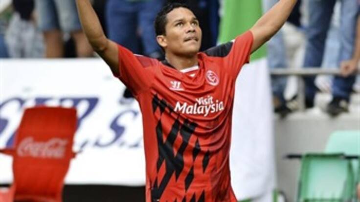 Soy feliz en Sevilla y Sevilla está muy contento conmigo: Carlos Bacca