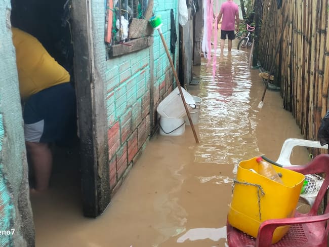 Bomberos de Puerto Boyacá, informa sobre la alerta amarilla emitida por el incremento del río Magdalena.