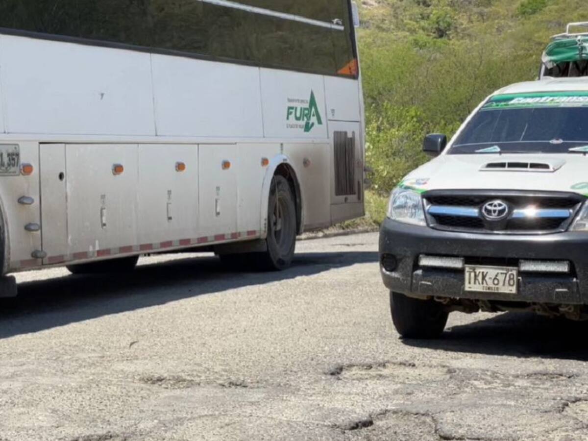 El tramo de la vía Panamericana que se convirtió “en una trocha” en Cauca