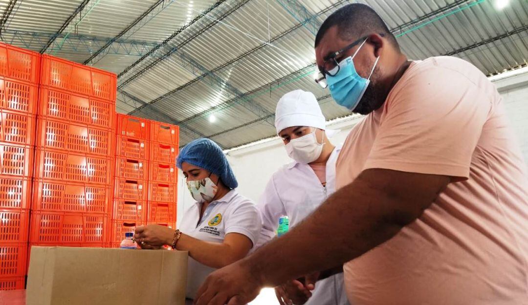 Secretaría de Educación supervisa centro de acopio del Plan de Alimentación Escolar