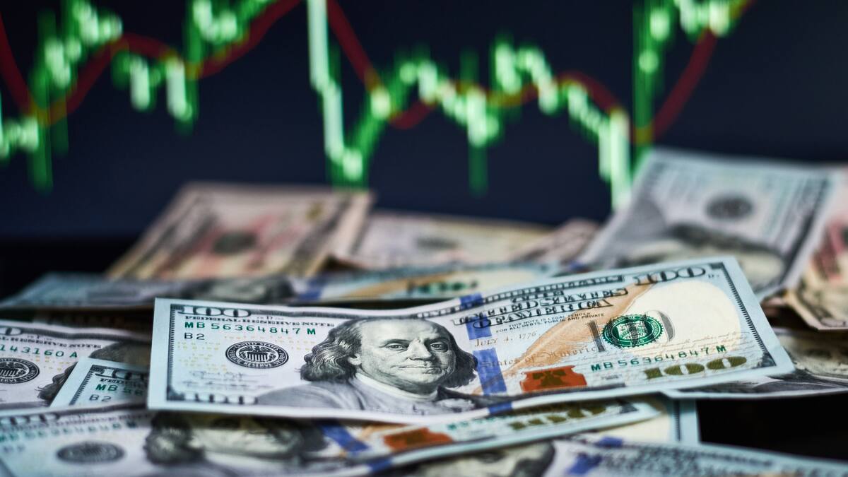 ¿Subió o bajó? Descubra en cuánto cerró el precio del dólar hoy, 15 de abril en Colombia