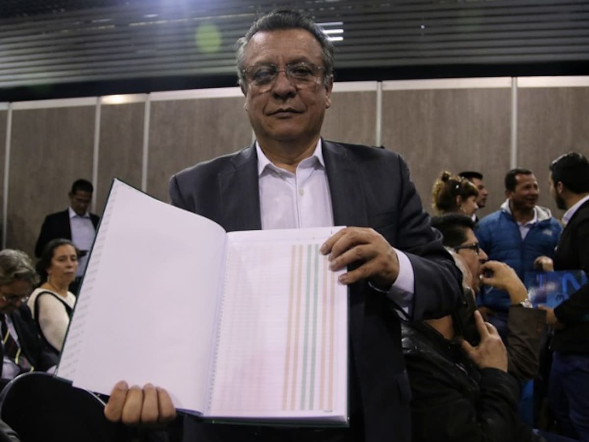 Denuncian en el Congreso las “eternas” deudas del Icetex