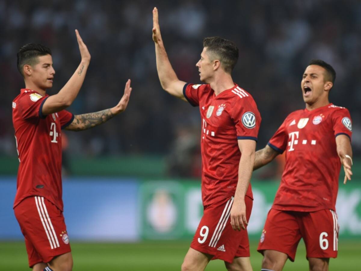James Rodríguez anotó dos goles con Bayern Múnich