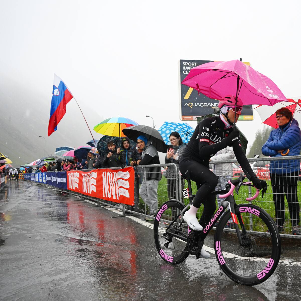 La etapa 16 del Giro de Italia se modificó a causa del clima; estos son los cambios