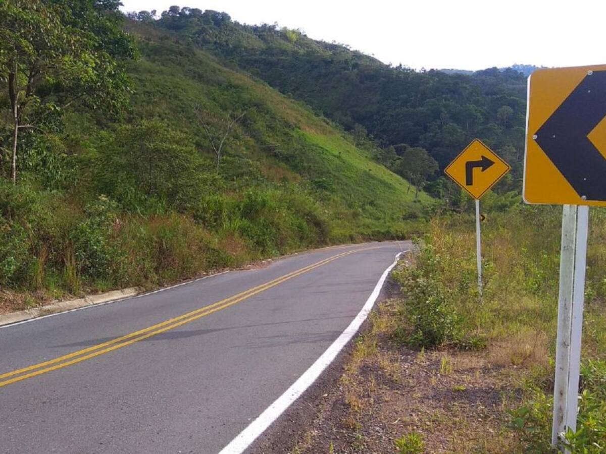 Realizarán inventario de proyectos y estado de las vías en el Huila