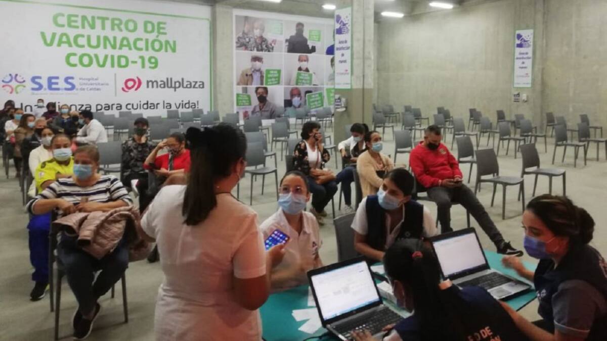 Nuevos puntos de vacunación contra el coronavirus en Mallplaza