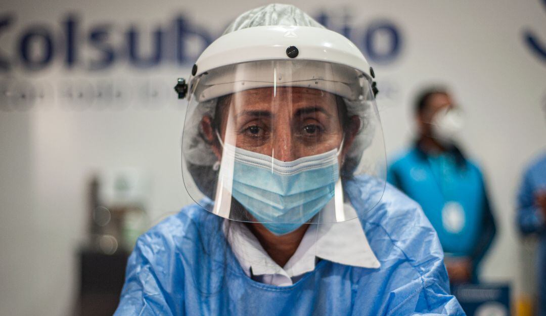 Conozca los puntos de vacunación contra COVID-19 habilitados hoy en Bogotá. 