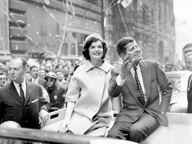 “La gente se identifica con la humanidad de esa familia”: Escritor de libro sobre John F. Kennedy