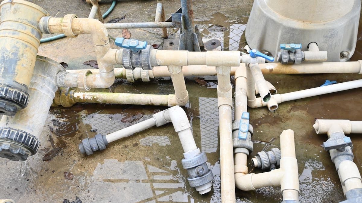 160 familias afectadas por la vandalización del acueducto de una vereda en Itagüí