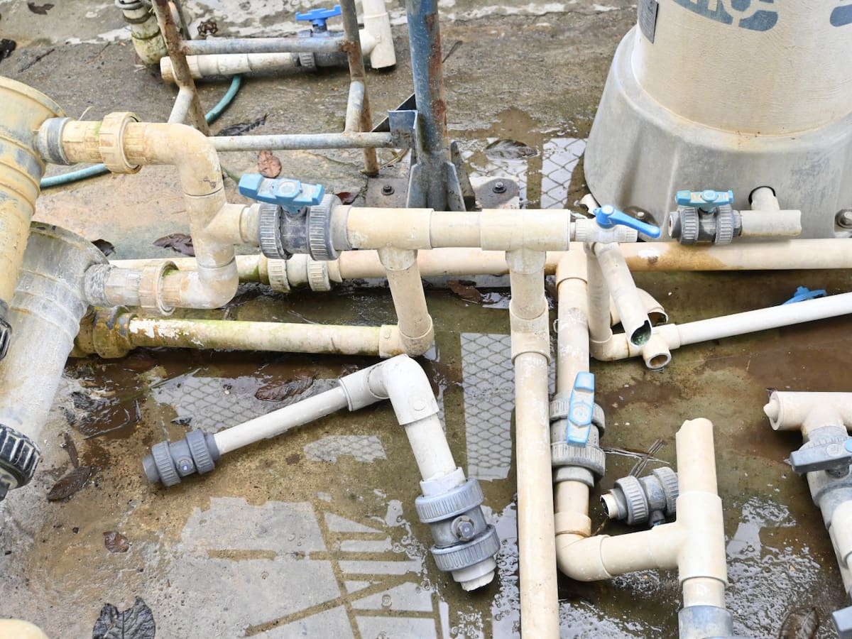 160 familias afectadas por la vandalización del acueducto de una vereda en Itagüí