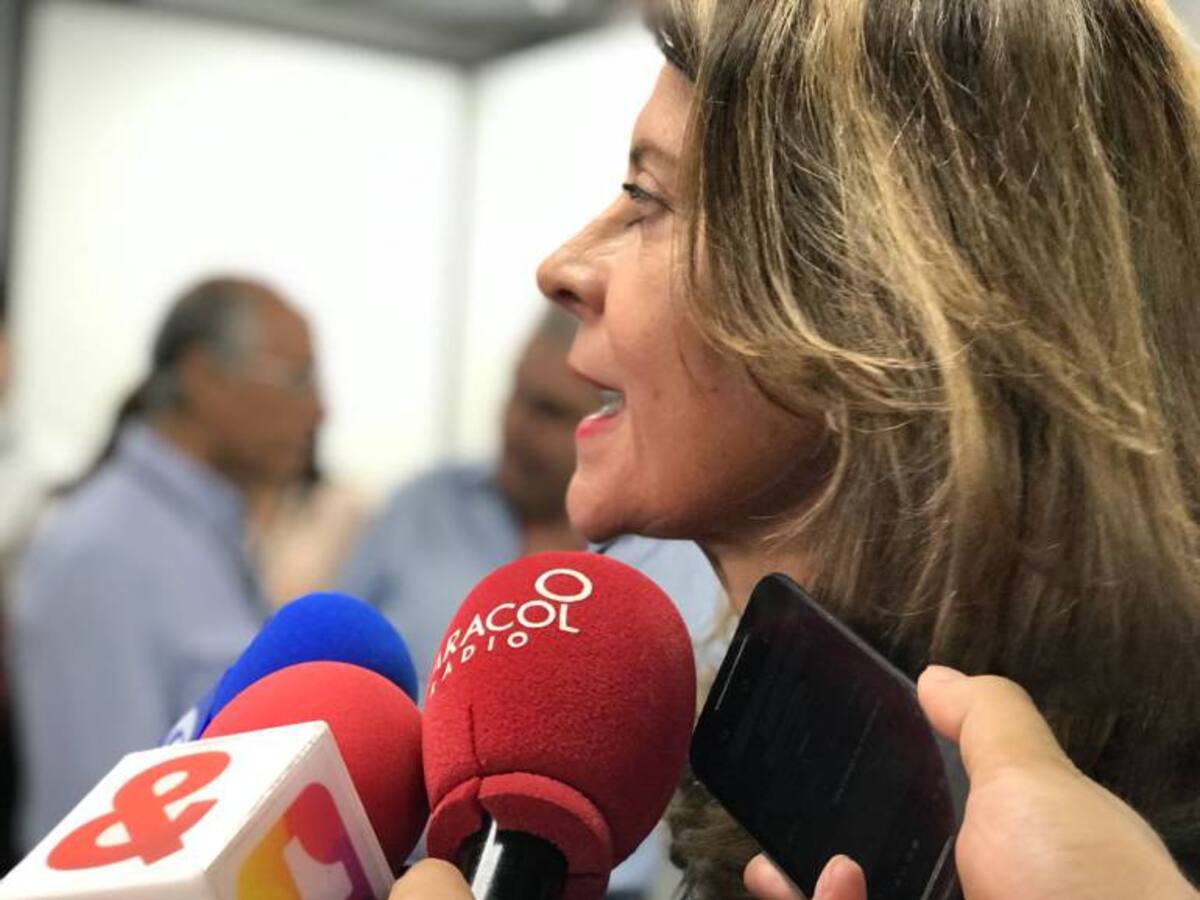 Partido conservador lo están "dividiendo y estrujando": Marta Lucía Ramírez
