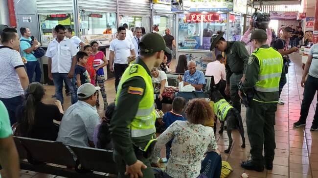 Pasajeros en la terminal de Cúcuta