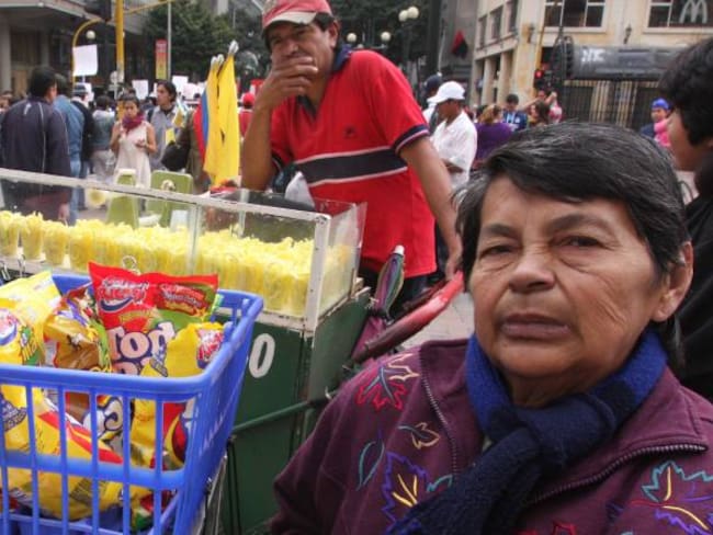 La informalidad en Colombia mantiene su tendencia a la baja