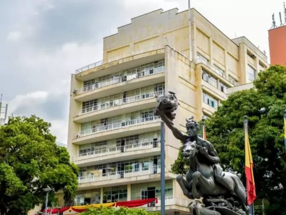 Exfuncionario y 4 contratistas de la Alcaldía de Pereira en 2017, imputados por corrupción