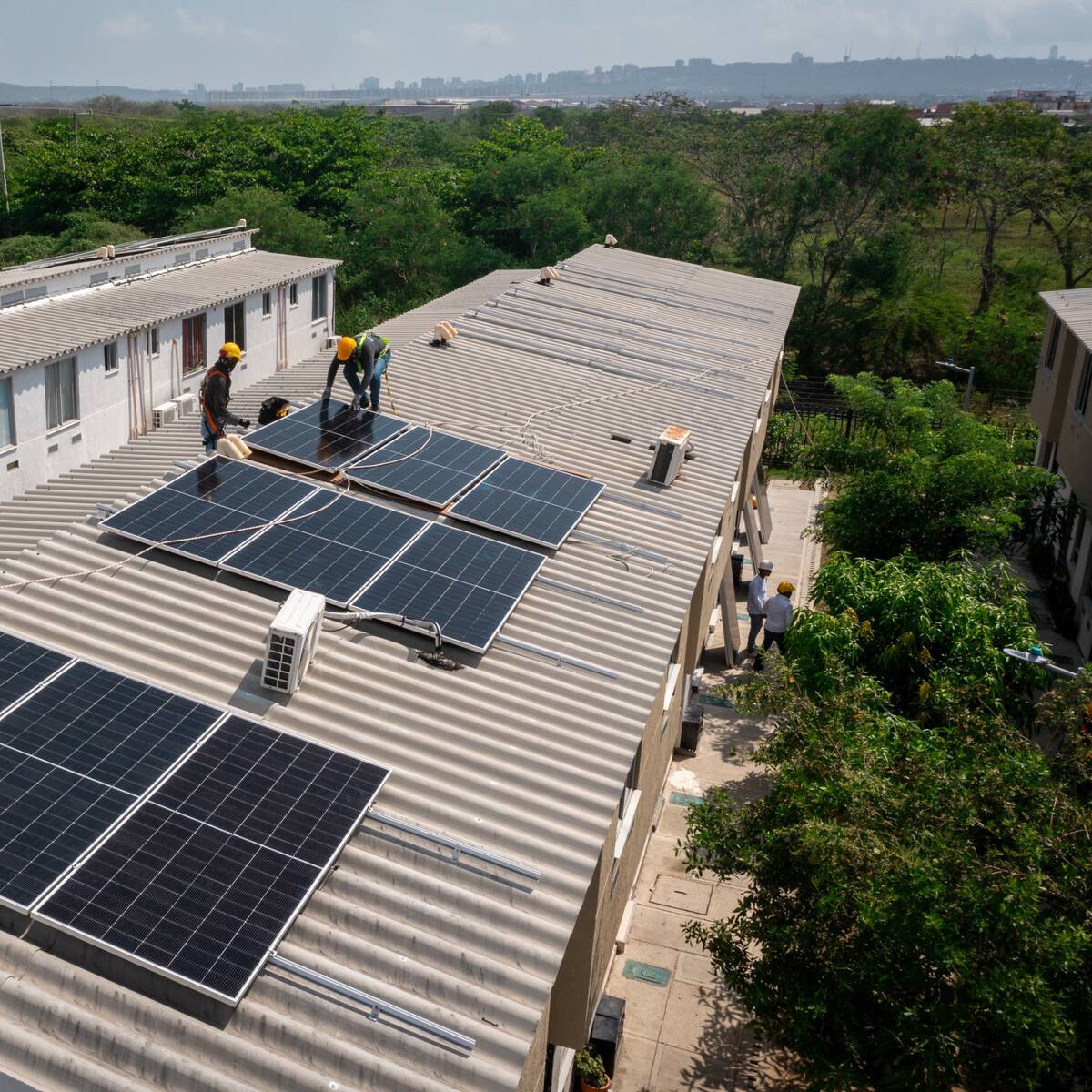 En Barranquilla inicia ‘Colombia Solar’, programa que busca llevar paneles solares a varias familias
