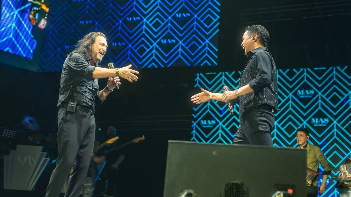 Marco Antonio Solis pidió aplausos para Jorge Celedón en Paraguay por su admiración y cumpleaños