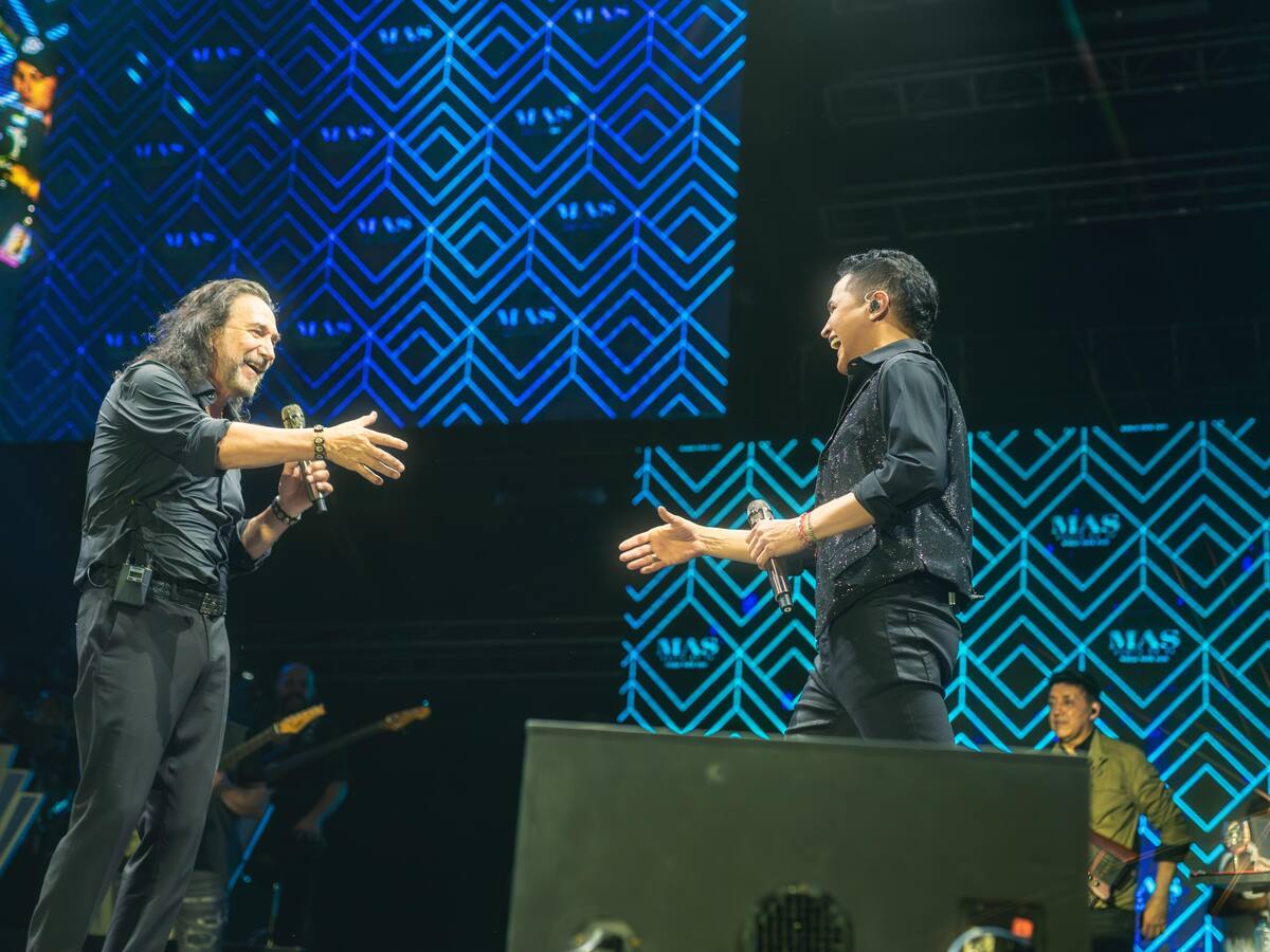 Marco Antonio Solis pidió aplausos para Jorge Celedón en Paraguay por su admiración y cumpleaños