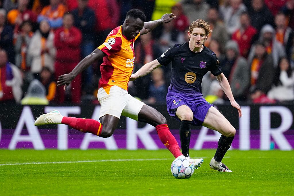 Benfica apunta por Dávinson Sánchez: Galatasaray tendría la última palabra (Photo by Yagiz Gurtug/PS Images/MB Media/Getty Images)