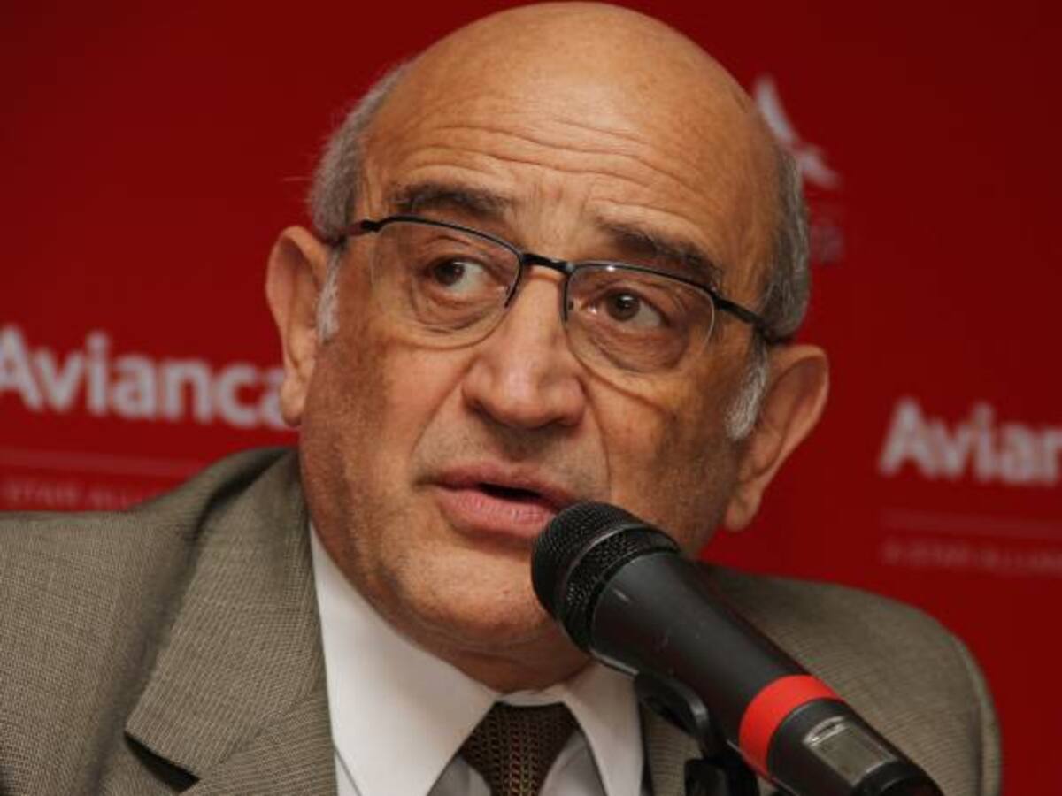 Huelga de pilotos de Acdac "no solo es ilegal, sino inmoral": Germán Efromovich