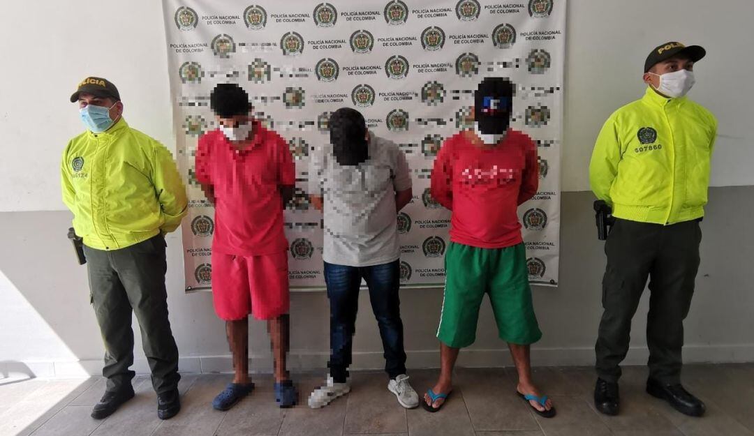 Los sujetos serán presentados ante un juez de control de garantías. 