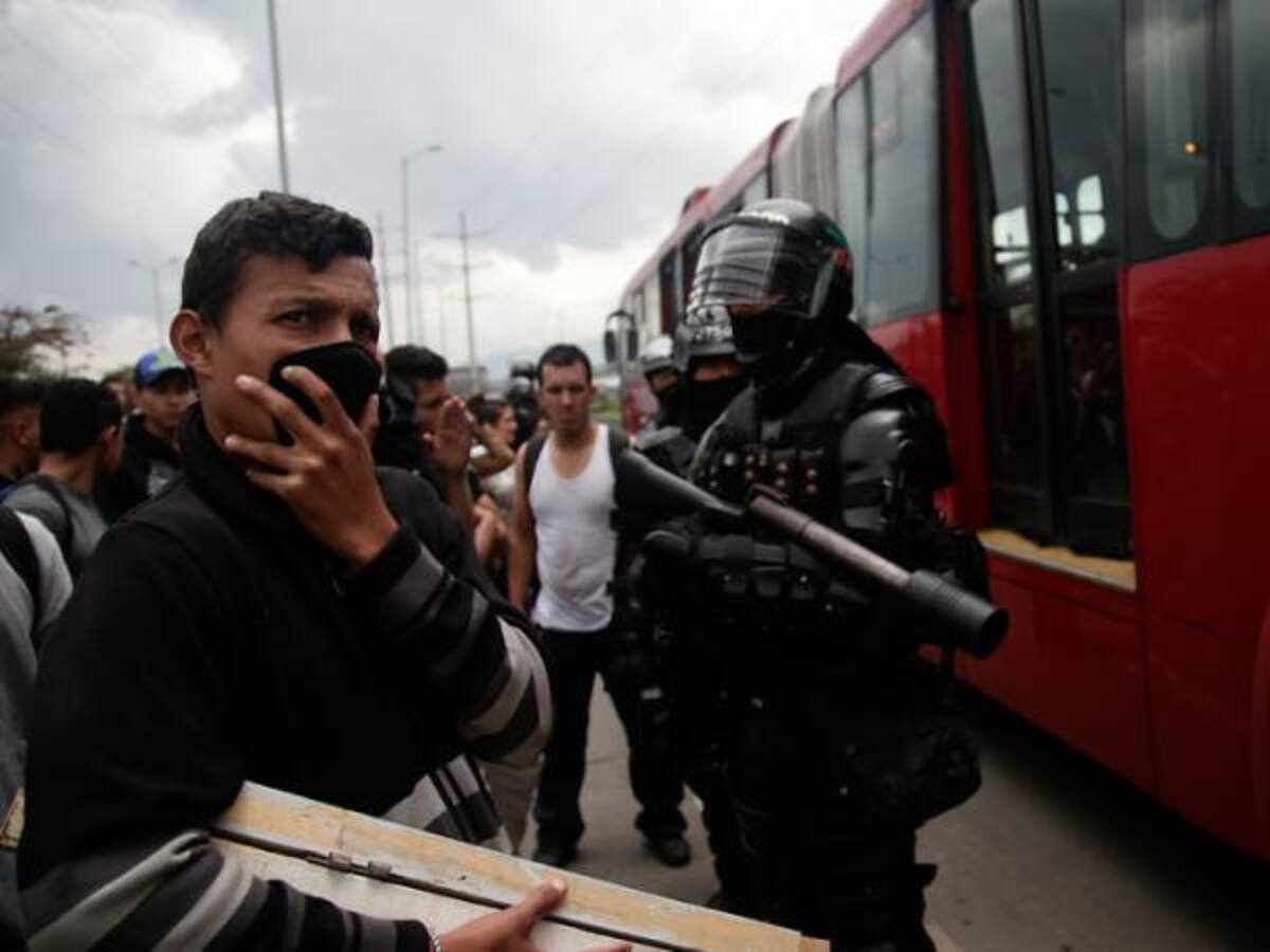 Bloqueo en Transmilenio por la Calle 26 y las Américas de Bogotá