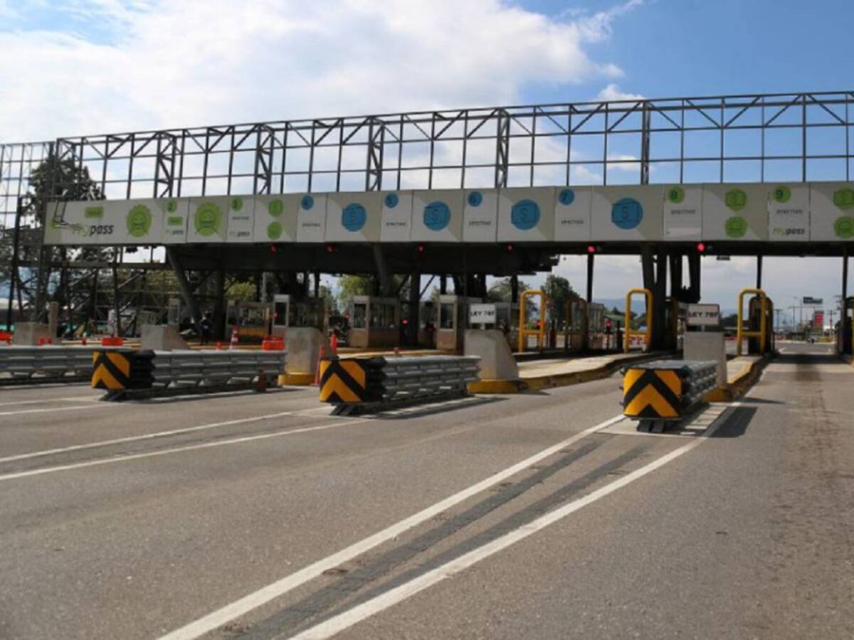 No se extenderá la medida de exención de pago de peajes: MinTransporte
