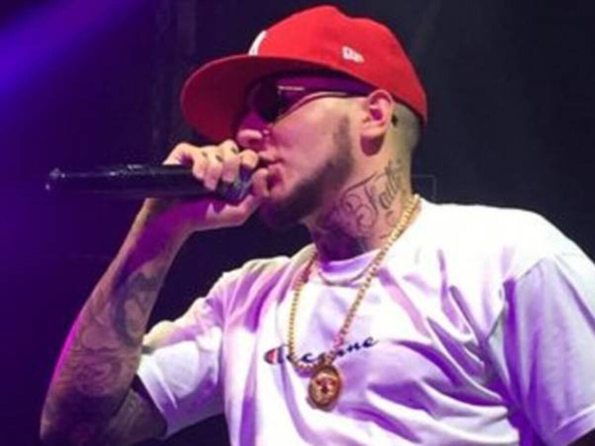 Alexander Caniggia terminó su concierto en el piso