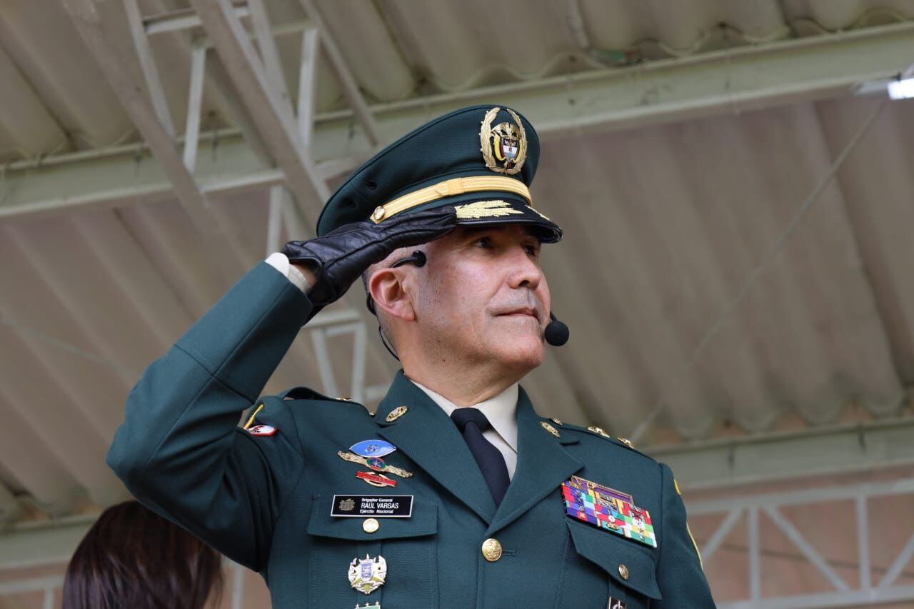 Acusan por falsos positivos al comandante de la Tercera División del Ejército. Foto: Cortesía twitter @AlcaldíaPopayan