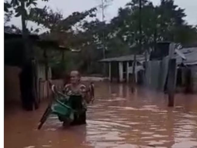 Inundación en Puerto Pinzón, Puerto Boyacá. 