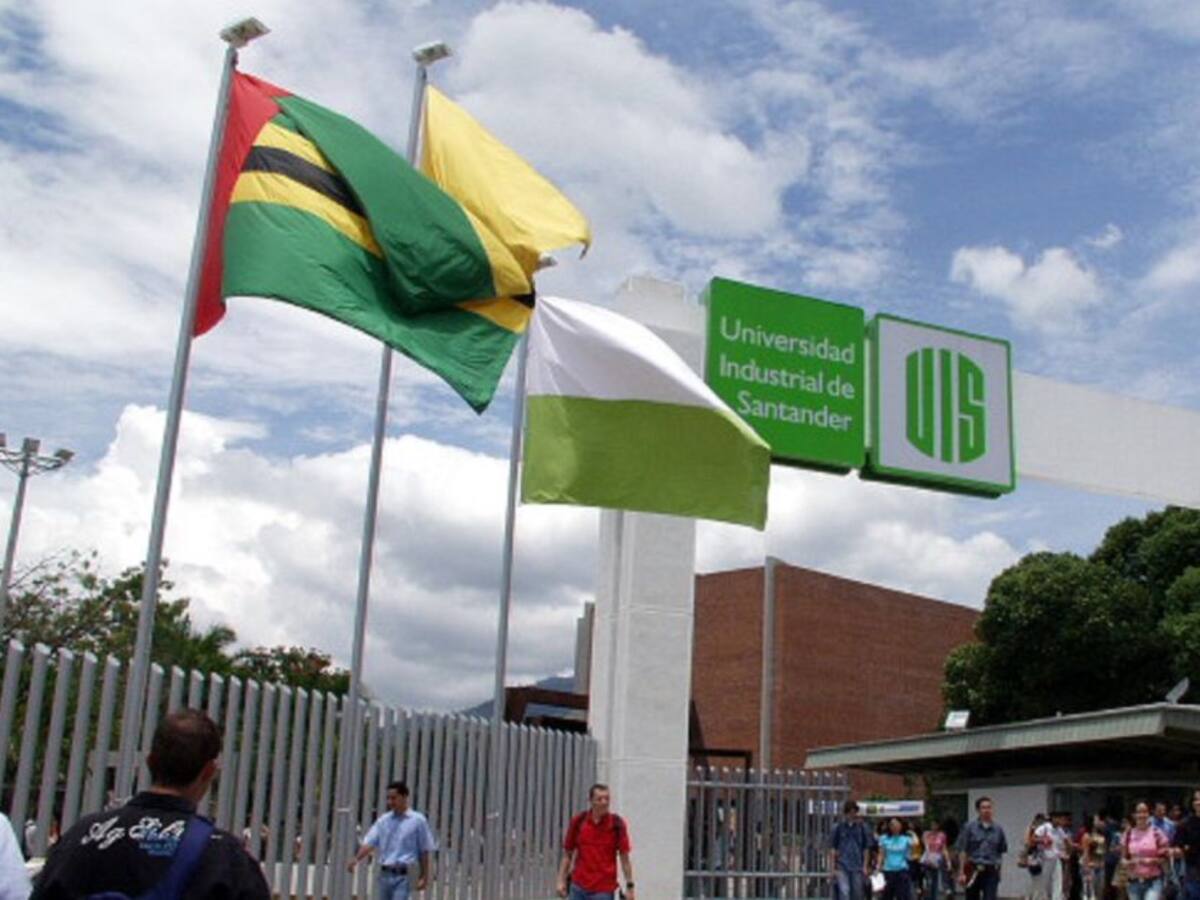 Estudiantes de estrato bajo no pagarán matricula en tres universidades