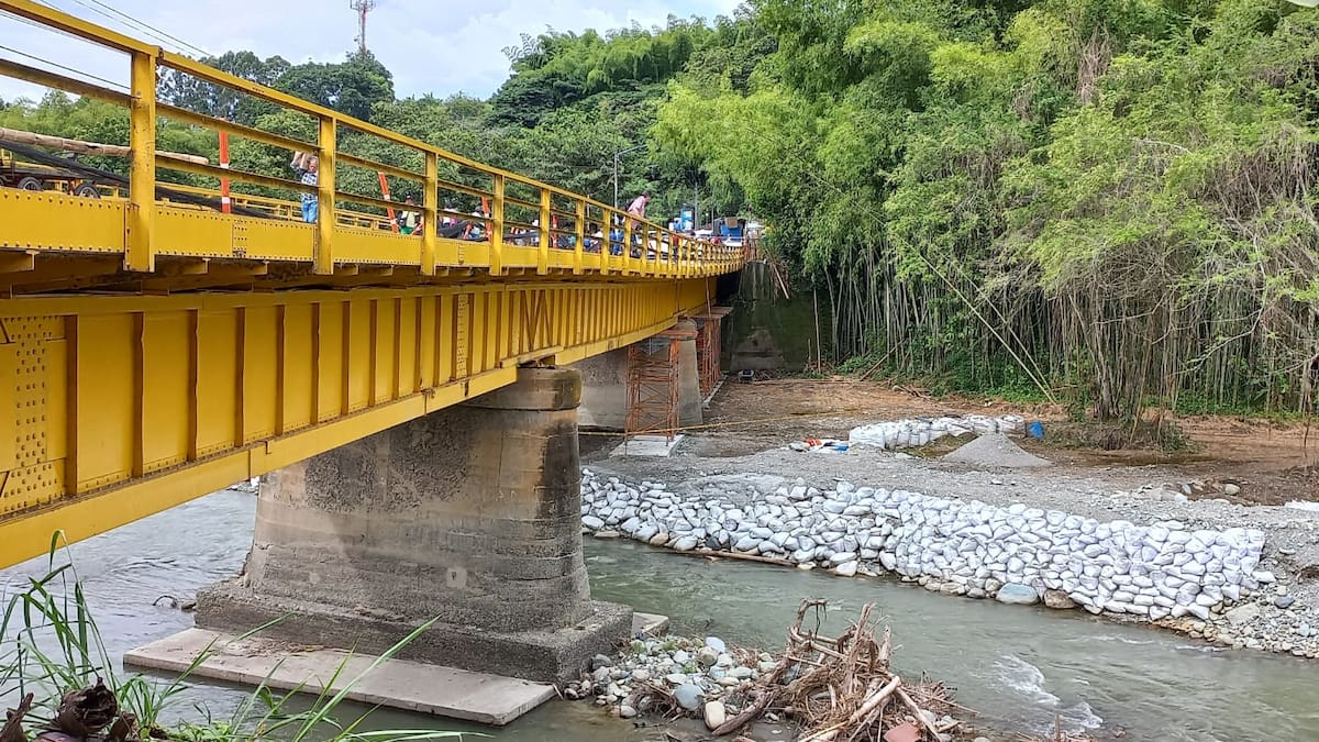 Informe Puente Barragán entre Quindío y Valle
