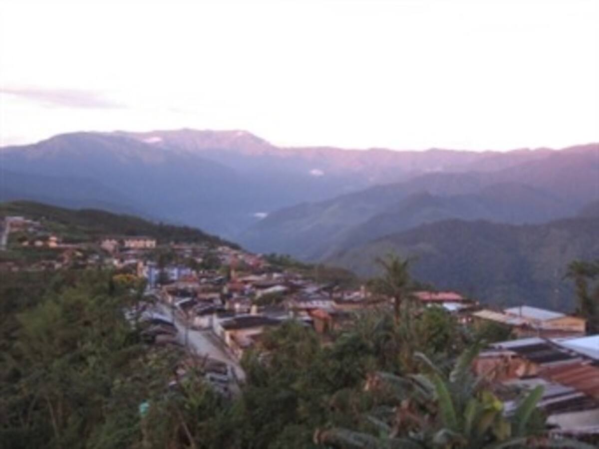 Buscan desaparecidos en accidente de San José del Palmar, Chocó