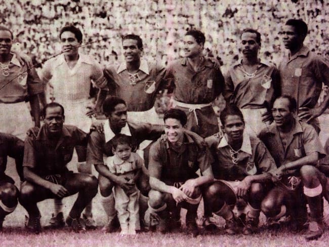 Los 13 jugadores peruanos que jugaban en los equipos de Cali en 1950