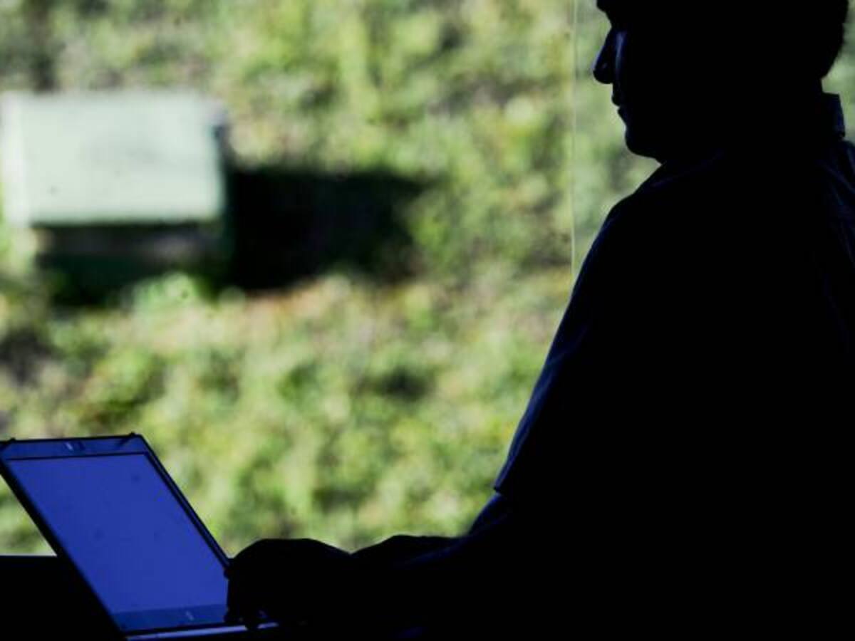 ¡Cuidado! Su jefe podría espiar sus chats durante el trabajo y además posee el derecho