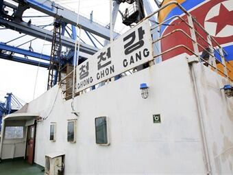 Imagen del barco detenido en Panamá. EFE