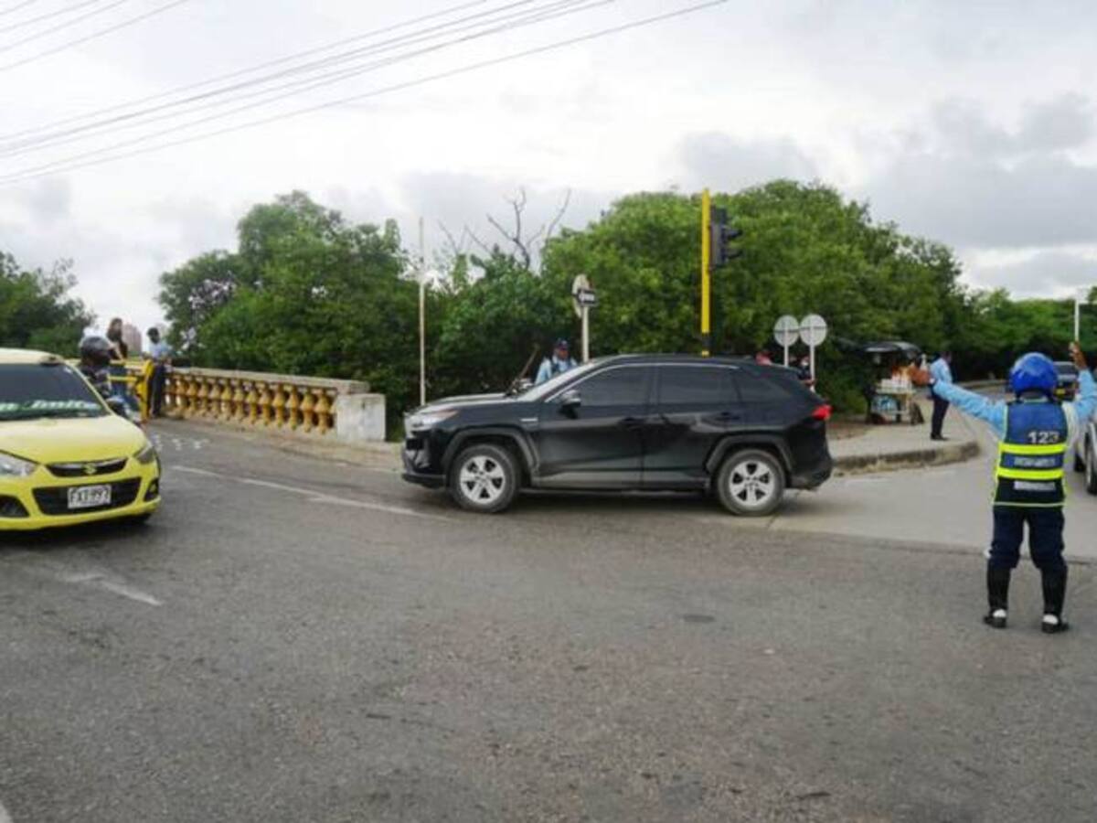 Alcaldía habilitó los dos carriles del puente de Las Palmas en Cartagena