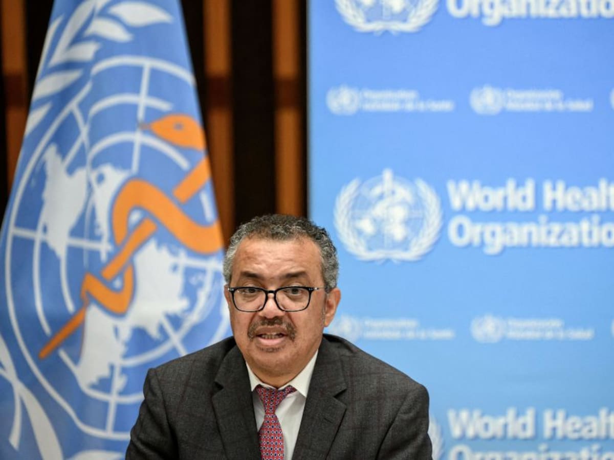 Vacunados y recuperados pueden contagiarse con ómicron, según OMS