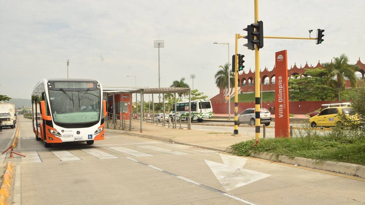 Choque entre buses de Transcaribe deja pasajeros con heridas leves, en Cartagena