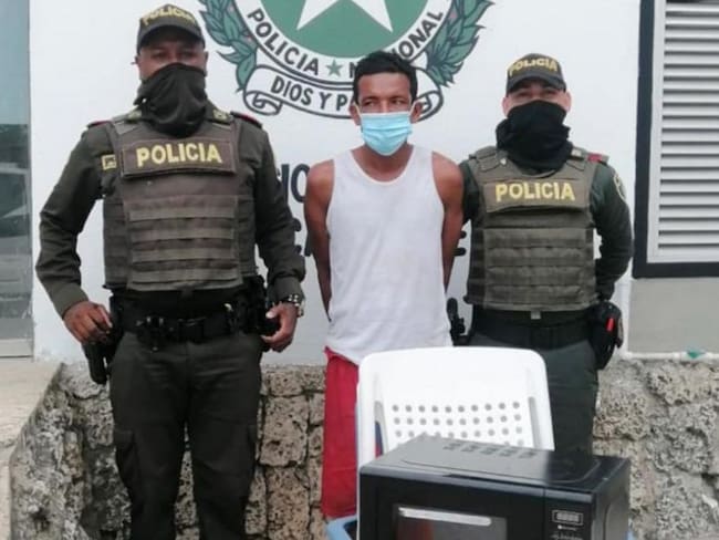 Había robado un microondas, entre otros elementos valorados en 5 millones de pesos