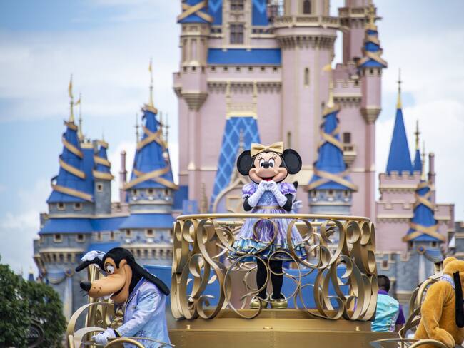 Dos estados proponen a Disney mudarse de Florida por disputa con gobernador