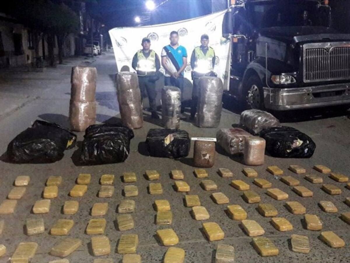 Incautan más de media tonelada de marihuana en Candelaria, Valle del Cauca