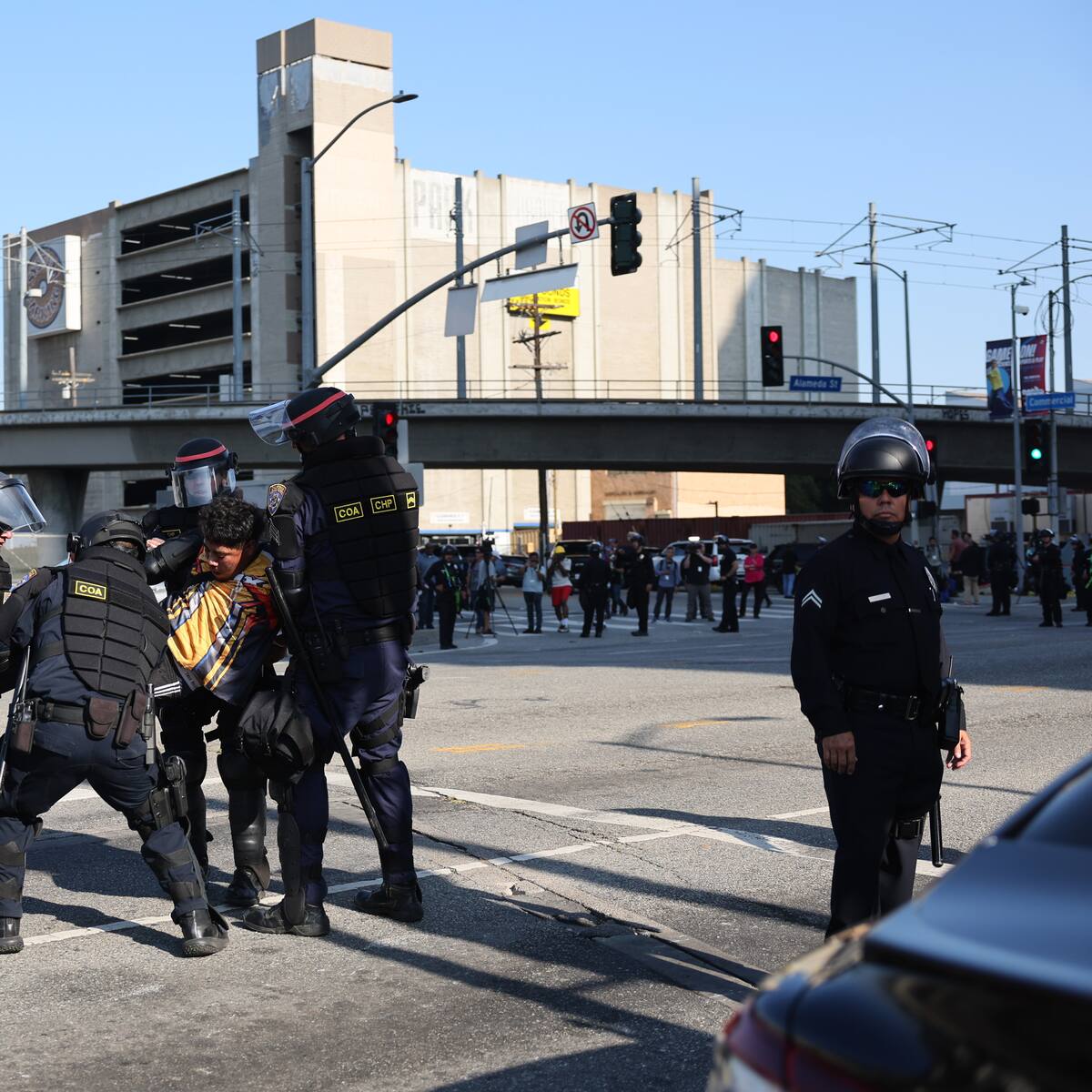 “Protestas en Los Ángeles son consecuencia de anarquía que Biden permitió”: pastor Samuel Rodríguez