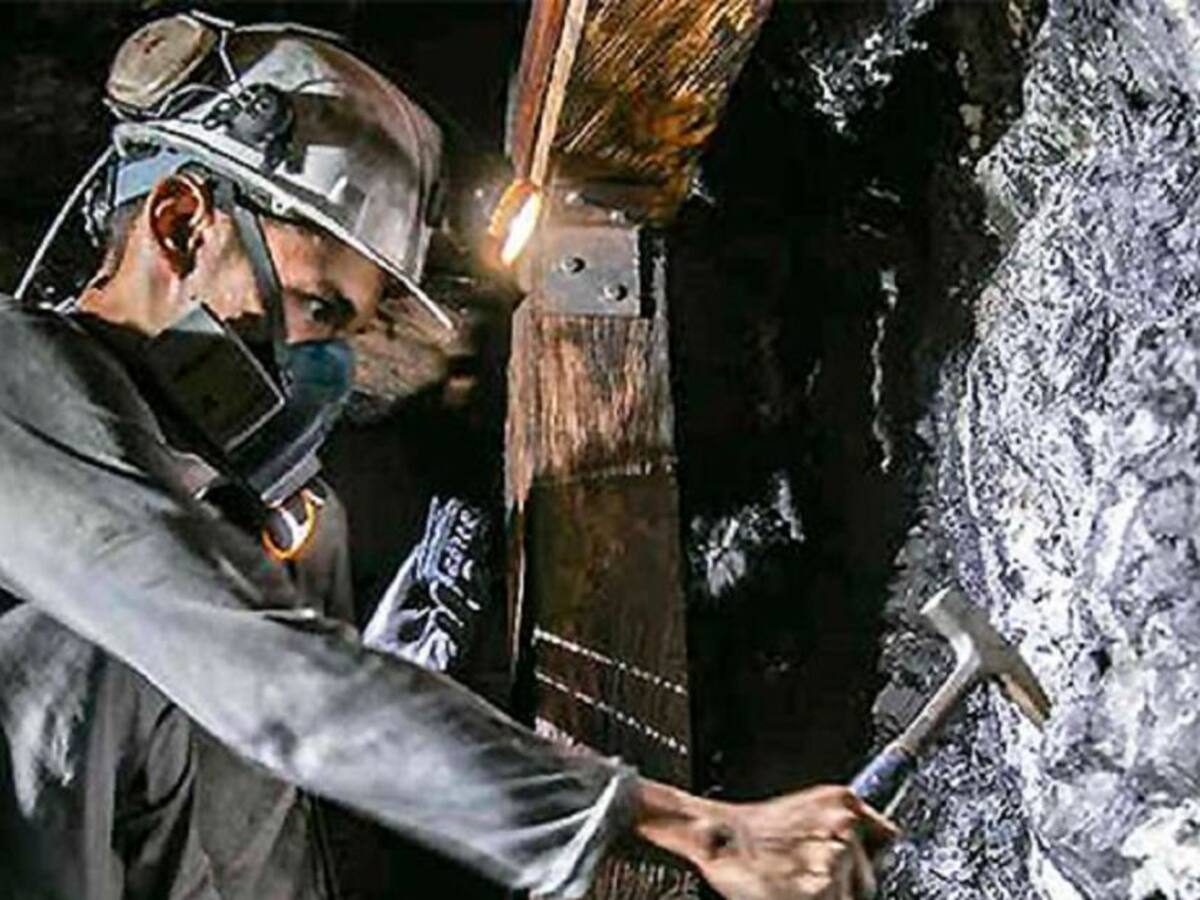 Mineros piden definir políticas para el gremio