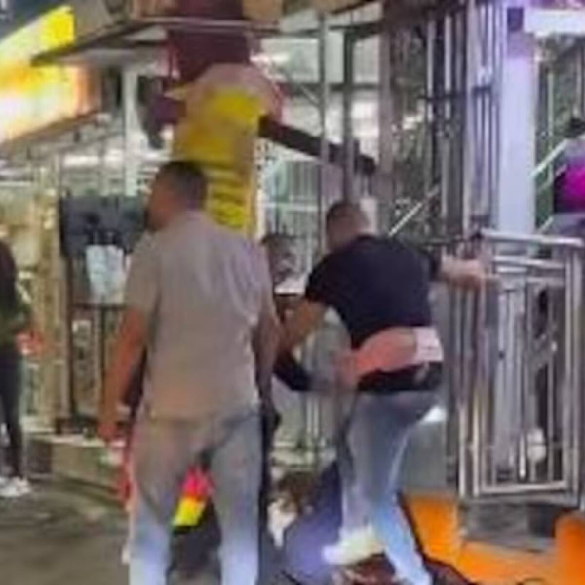 Policía frustró atraco en la Transversal 54 tras balacera: un delincuente herido y otro capturado
