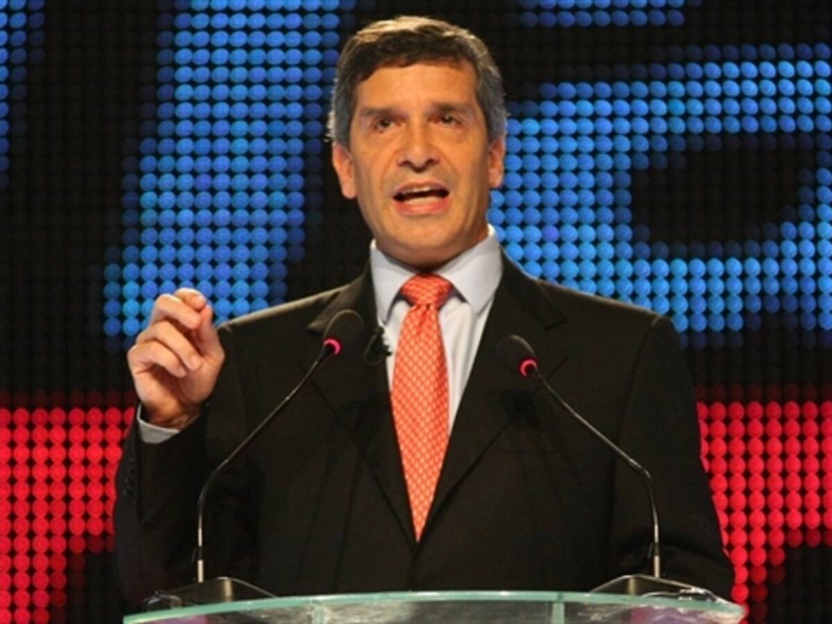 Bogotá requiere soluciones inmediatas y de largo plazo: Rafael Pardo