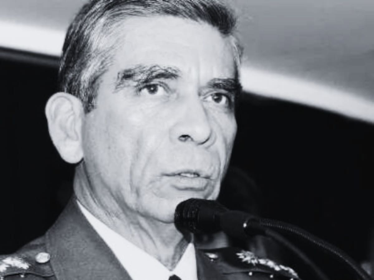 Falleció el general en retiro Jorge Enrique Mora Rangel
