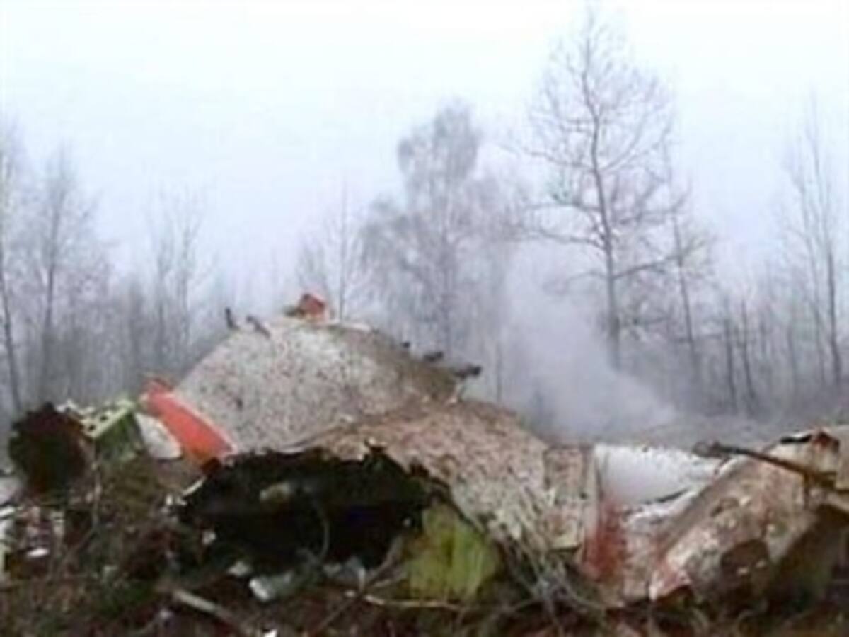 Acusados 4 soldados rusos por robar tarjetas de crédito a muertos en Smolensk