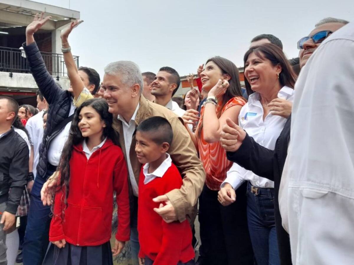 "Colegio Santa Teresita era un elefante blanco", presidente Iván Duque
