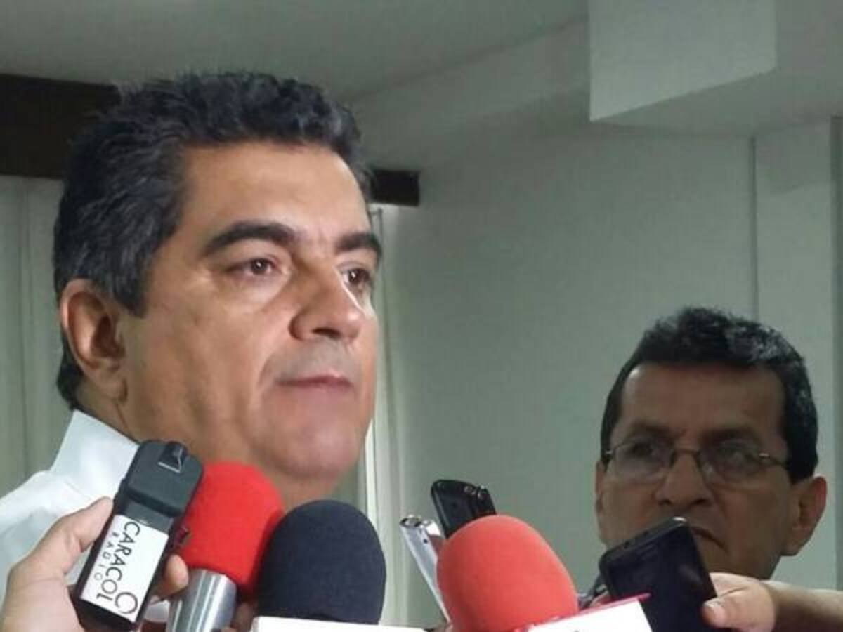 No se descarta cirugía de cadera del gobernador del Quindío